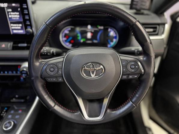Toyota RAV4 V (XA50) с пробегом 2020 года, цена 4 599 000 рублей, 89651 км, внедорожник, Автокод Объявления