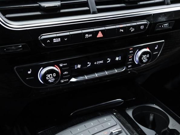 Audi Q7 II (4M) с пробегом 2019 года, цена 4 499 700 рублей, 132236 км, внедорожник, Автокод Объявления