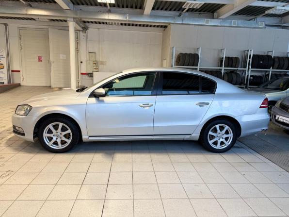 Volkswagen Passat B7 с пробегом 2011 года, цена 989 000 рублей, 192782 км, седан, Автокод Объявления