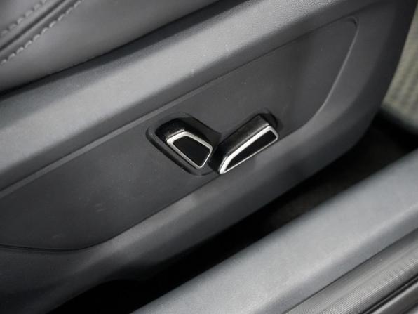 Changan UNI-T I с пробегом 2024 года, цена 2 280 000 рублей, 49572 км, внедорожник, Автокод Объявления
