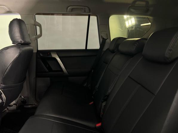 Toyota Land Cruiser Prado 150 Series с пробегом 2012 года, цена 2 499 000 рублей, 204000 км, внедорожник, Автокод Объявления