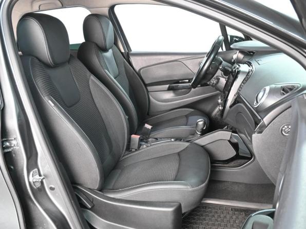 Renault Kaptur I Рестайлинг с пробегом 2021 года, цена 1 689 000 рублей, 77253 км, внедорожник, Автокод Объявления