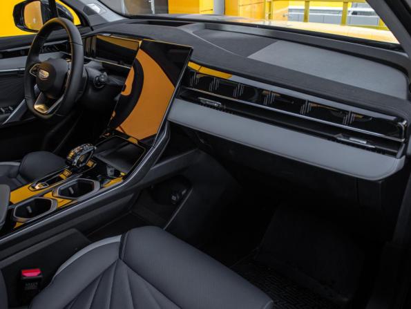Geely Atlas II с пробегом 2024 года, цена 3 250 000 рублей, 26270 км, внедорожник, Автокод Объявления