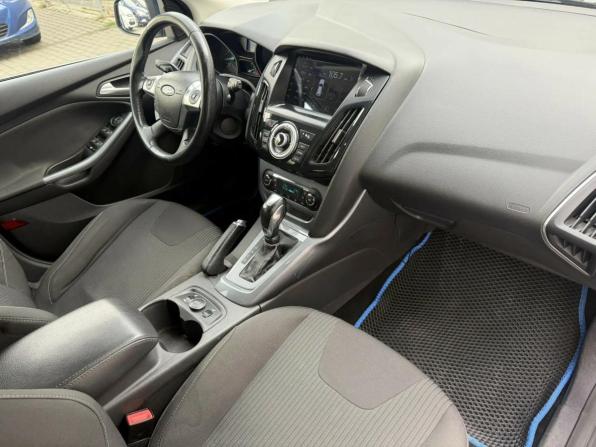 Ford Focus III с пробегом 2012 года, цена 645 000 рублей, 208300 км, хэтчбек, Автокод Объявления