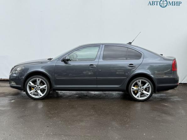 Skoda Octavia II (A5) Рестайлинг с пробегом 2009 года, цена 625 000 рублей, 302488 км, лифтбек, Автокод Объявления