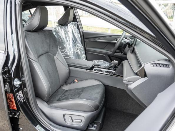 Toyota Camry IX (XV80) China Market с пробегом 2026 года, цена 4 240 000 рублей, 31 км, седан, Автокод Объявления