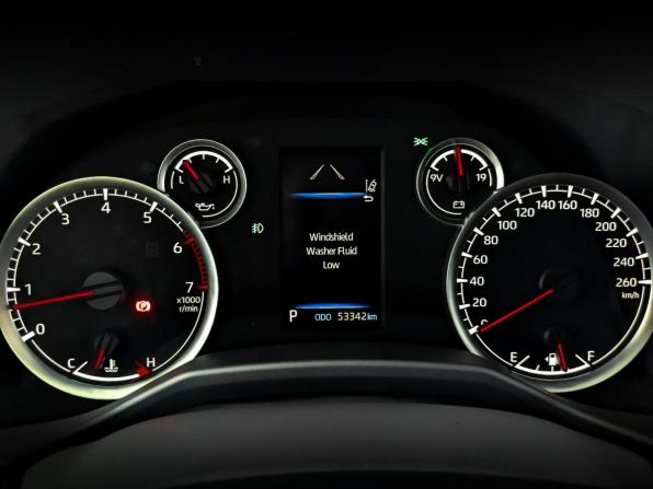 Toyota Land Cruiser 300 Series с пробегом 2022 года, цена 8 950 000 рублей, 53340 км, внедорожник, Автокод Объявления