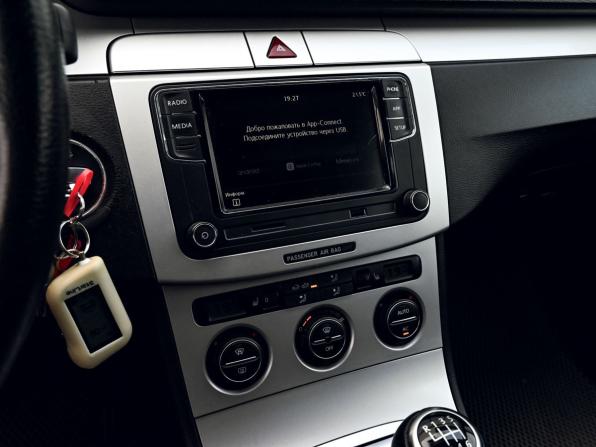 Volkswagen Passat B6 с пробегом 2008 года, цена 769 000 рублей, 192500 км, универсал, Автокод Объявления