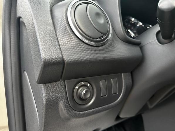 Renault Sandero II Рестайлинг с пробегом 2020 года, цена 1 150 000 рублей, 94951 км, хэтчбек, Автокод Объявления