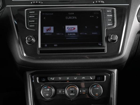 Volkswagen Tiguan II с пробегом 2017 года, цена 2 755 000 рублей, 172068 км, внедорожник, Автокод Объявления