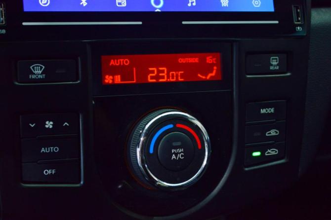 Kia Cerato II с пробегом 2009 года, цена 649 000 рублей, 230000 км, седан, Автокод Объявления