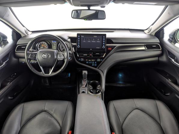 Toyota Camry VIII (XV70) Рестайлинг с пробегом 2021 года, цена 3 495 000 рублей, 56398 км, седан, Автокод Объявления