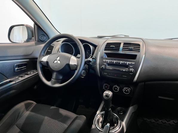 Mitsubishi ASX I с пробегом 2011 года, цена 1 090 000 рублей, 170308 км, внедорожник, Автокод Объявления