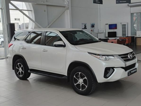 Toyota Fortuner II с пробегом 2020 года, цена 3 549 000 рублей, 61000 км, внедорожник, Автокод Объявления