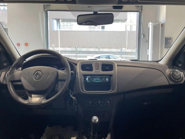 Renault Logan II с пробегом 2018 года, цена 769 000 рублей, 118343 км, седан, Автокод Объявления