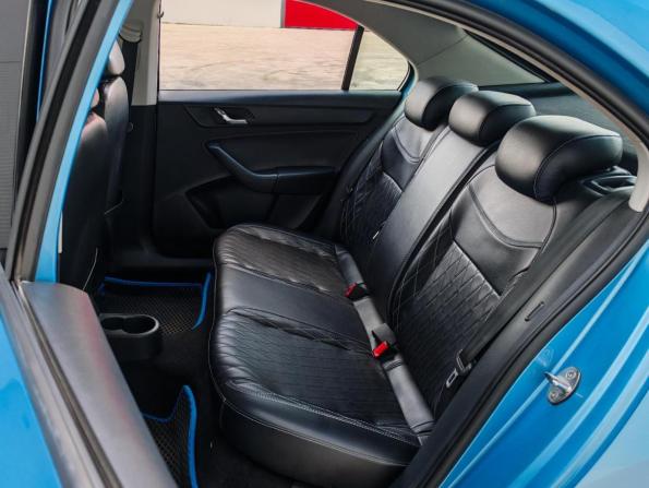 Skoda Rapid I с пробегом 2014 года, цена 925 000 рублей, 223663 км, лифтбек, Автокод Объявления