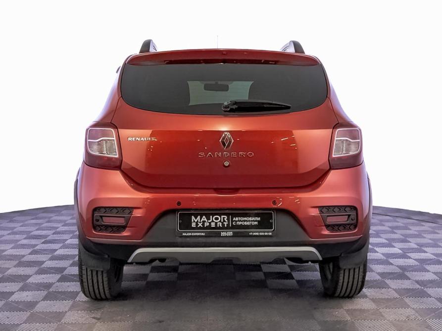 Renault Sandero II Москва  - изображение 6
