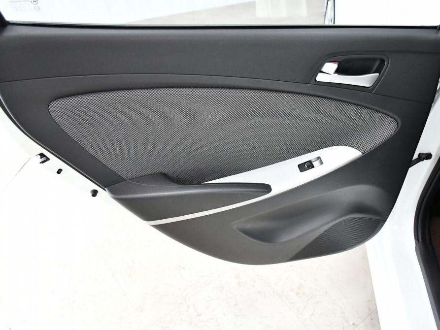 Hyundai Solaris I Новосибирск  - изображение 18