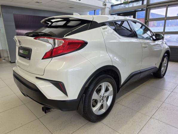 Toyota C-HR I Рестайлинг с пробегом 2019 года, цена 2 499 000 рублей, 69071 км, внедорожник, Автокод Объявления