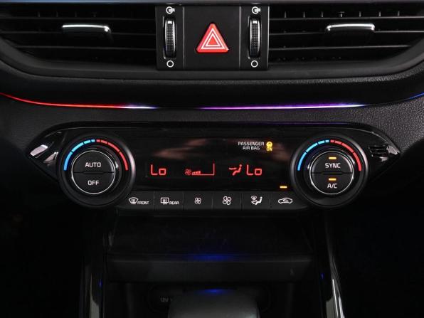 Kia Cerato IV Рестайлинг с пробегом 2021 года, цена 2 429 000 рублей, 12234 км, седан, Автокод Объявления