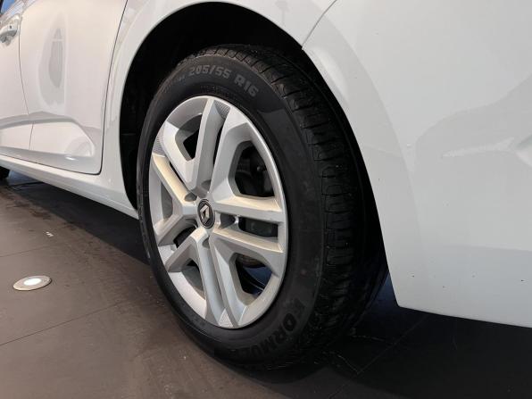Renault Megane IV с пробегом 2018 года, цена 1 550 000 рублей, 144860 км, универсал, Автокод Объявления
