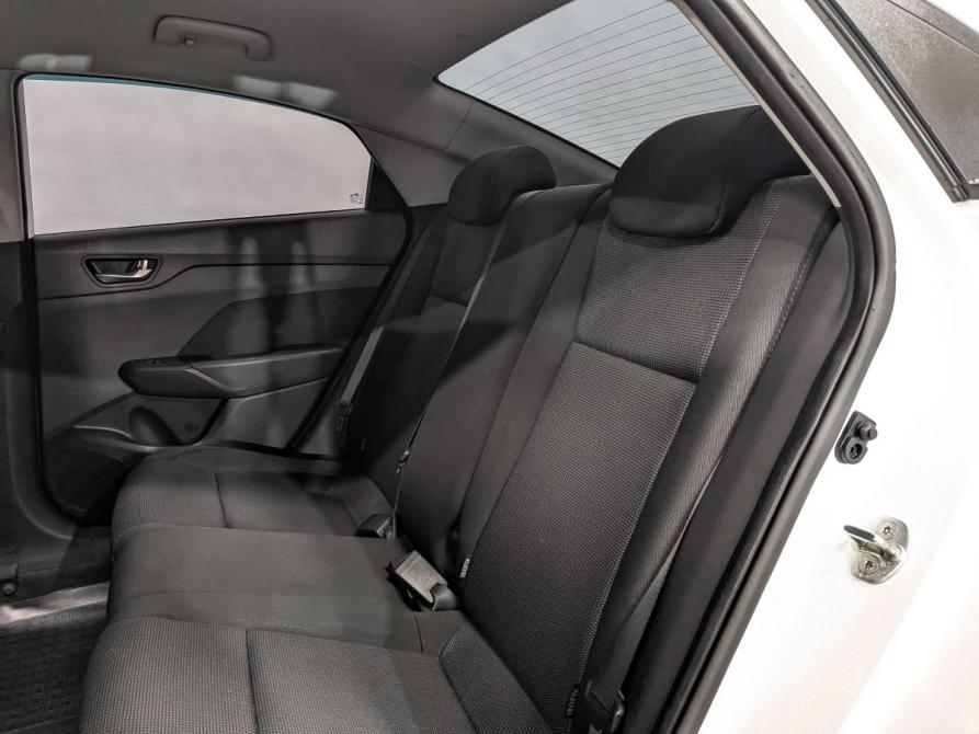 Hyundai Solaris II Санкт-Петербург  - изображение 18