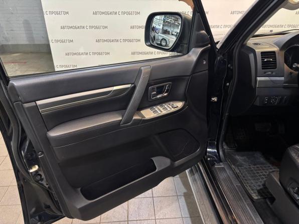 Mitsubishi Pajero IV с пробегом 2010 года, цена 1 779 000 рублей, 230000 км, внедорожник, Автокод Объявления