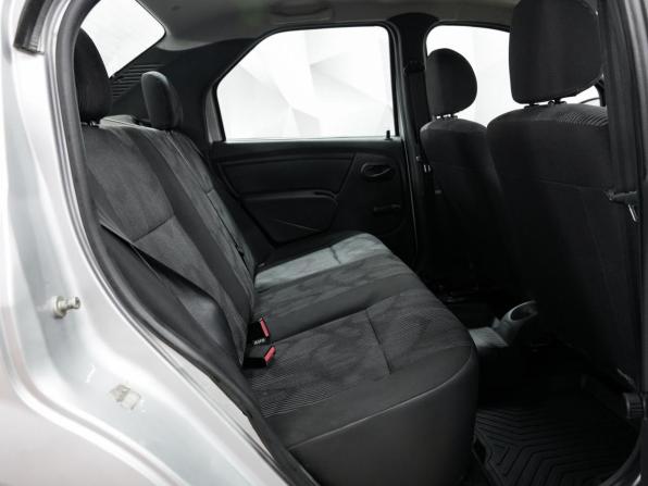 Renault Logan I Рестайлинг с пробегом 2015 года, цена 582 000 рублей, 138000 км, седан, Автокод Объявления