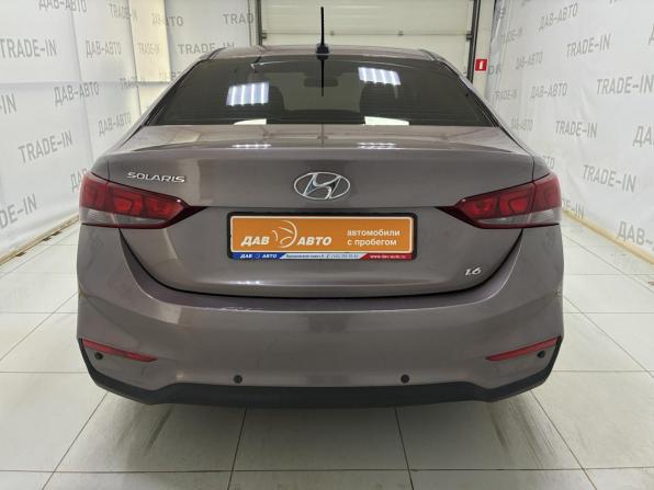 Hyundai Solaris II с пробегом 2018 года, цена 1 350 000 рублей, 102000 км, седан, Автокод Объявления