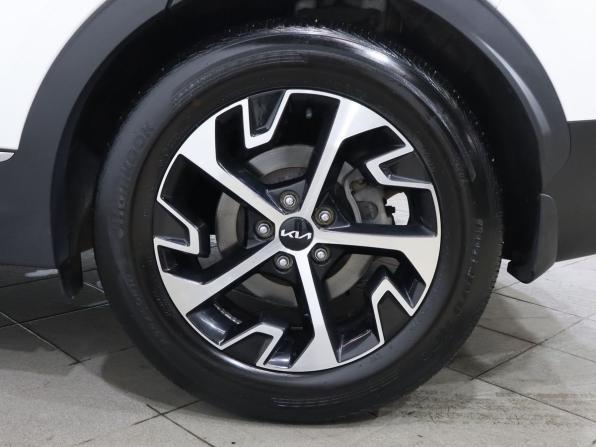 Kia Sportage V с пробегом 2022 года, цена 3 599 000 рублей, 67994 км, внедорожник, Автокод Объявления