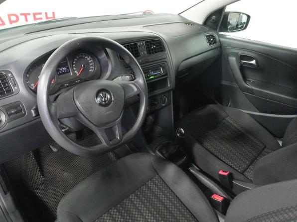 Volkswagen Polo V Рестайлинг с пробегом 2016 года, цена 925 000 рублей, 148758 км, седан, Автокод Объявления