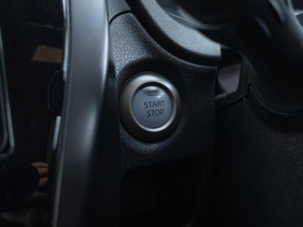 Nissan Note II Рестайлинг с пробегом 2019 года, цена 1 290 000 рублей, 90421 км, хэтчбек, Автокод Объявления