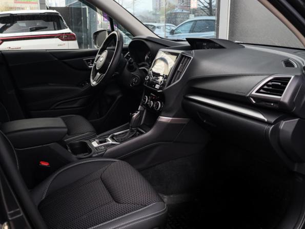 Subaru Forester V с пробегом 2018 года, цена 3 099 000 рублей, 26779 км, внедорожник, Автокод Объявления