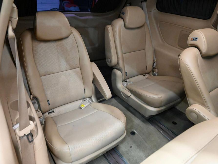 Kia Carnival III Екатеринбург  - изображение 12