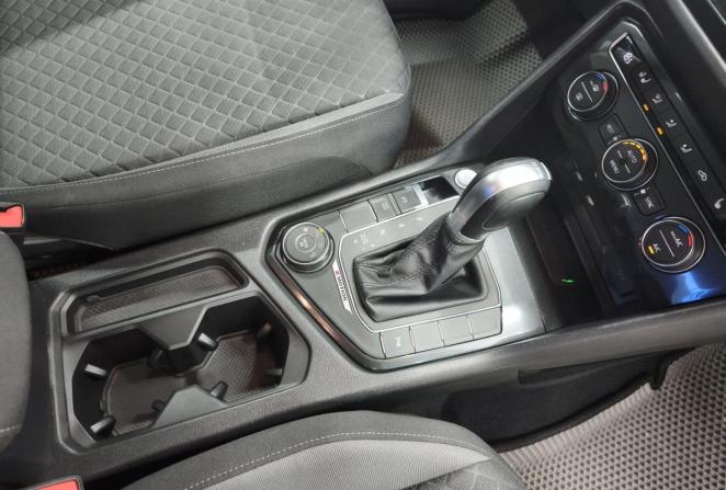 Volkswagen Tiguan II с пробегом 2018 года, цена 2 149 000 рублей, 110027 км, внедорожник, Автокод Объявления