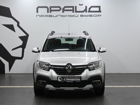 Renault Sandero II Рестайлинг с пробегом 2018 года, цена 1 229 900 рублей, 96000 км, хэтчбек, Автокод Объявления