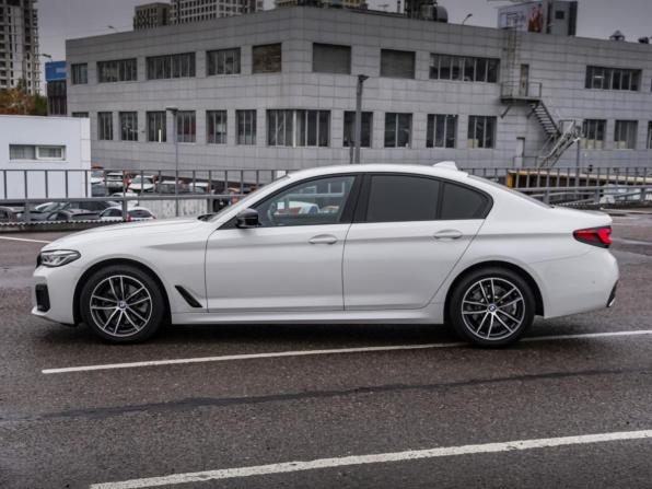 BMW 5 серии VII (G30/G31/G38) Рестайлинг с пробегом 2020 года, цена 4 570 000 рублей, 54362 км, седан, Автокод Объявления
