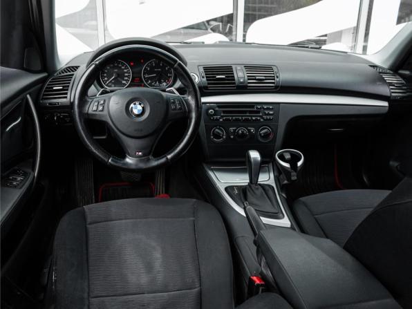 BMW 1 серии I (E81/E82/E87/E88) Рестайлинг с пробегом 2009 года, цена 743 000 рублей, 276375 км, хэтчбек, Автокод Объявления