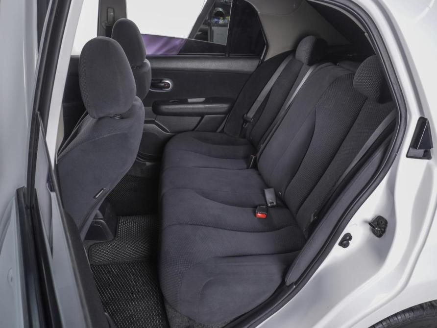 Nissan Tiida I Рестайлинг Ростов-на-Дону  - изображение 9