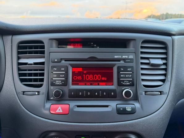 Kia Rio II Рестайлинг с пробегом 2010 года, цена 445 000 рублей, 242119 км, седан, Автокод Объявления