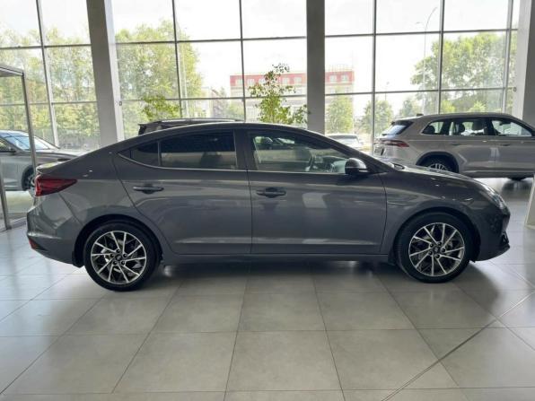 Hyundai Elantra VI (AD) Рестайлинг с пробегом 2019 года, цена 1 635 000 рублей, 70531 км, седан, Автокод Объявления