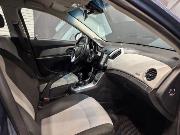 Chevrolet Cruze I Рестайлинг с пробегом 2012 года, цена 730 000 рублей, 129508 км, хэтчбек, Автокод Объявления