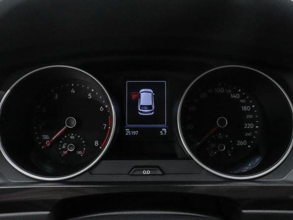 Volkswagen Tiguan II с пробегом 2020 года, цена 3 000 000 рублей, 25197 км, внедорожник, Автокод Объявления