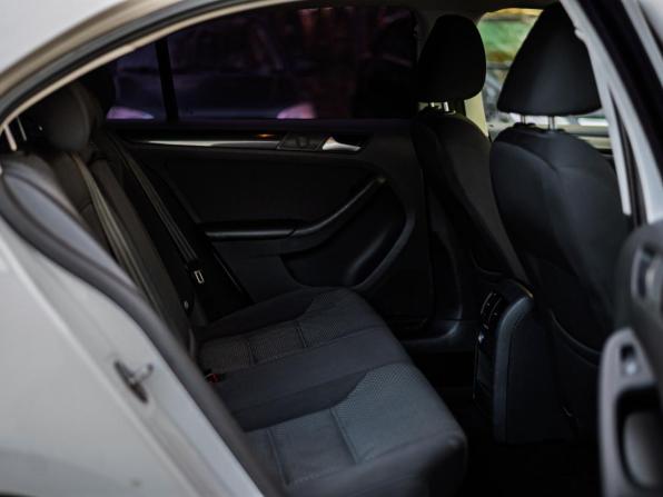 Volkswagen Jetta VI Рестайлинг с пробегом 2014 года, цена 899 000 рублей, 157365 км, седан, Автокод Объявления