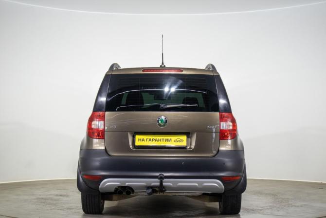 Skoda Yeti I с пробегом 2012 года, цена 879 000 рублей, 190000 км, внедорожник, Автокод Объявления