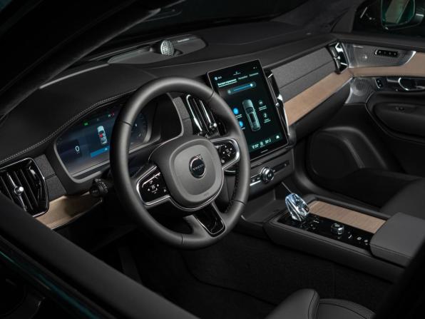 Новый Volvo XC90 II Рестайлинг 2 2026 года, цена 10 850 000 рублей, внедорожник, Автокод Объявления