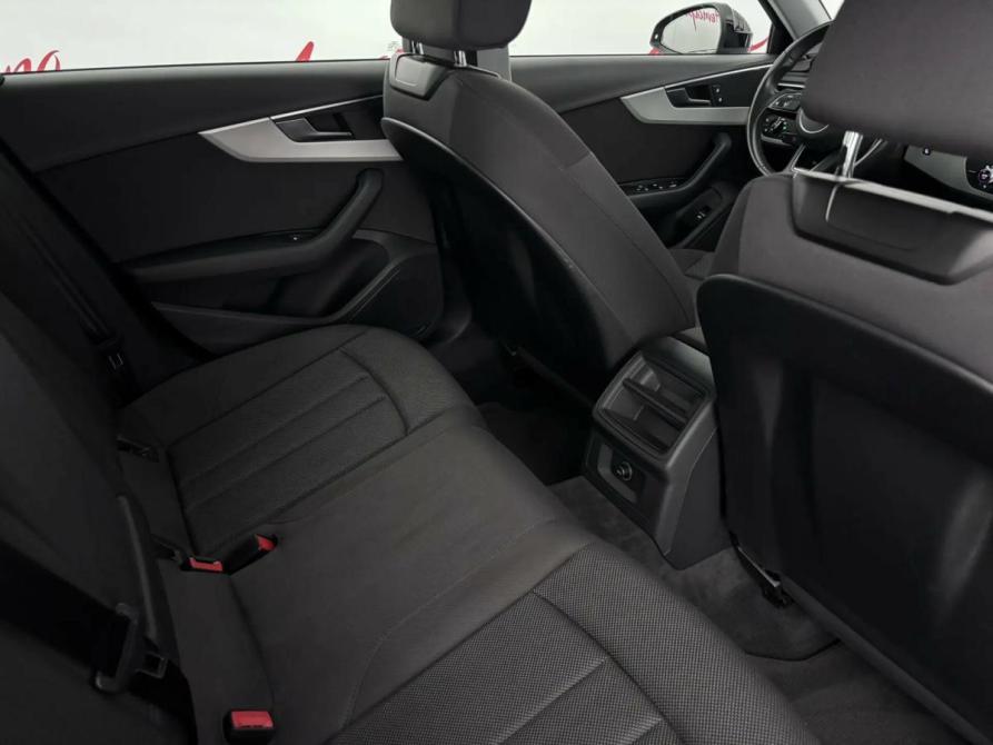 Audi A4 V (B9) Рестайлинг Псков  - изображение 13