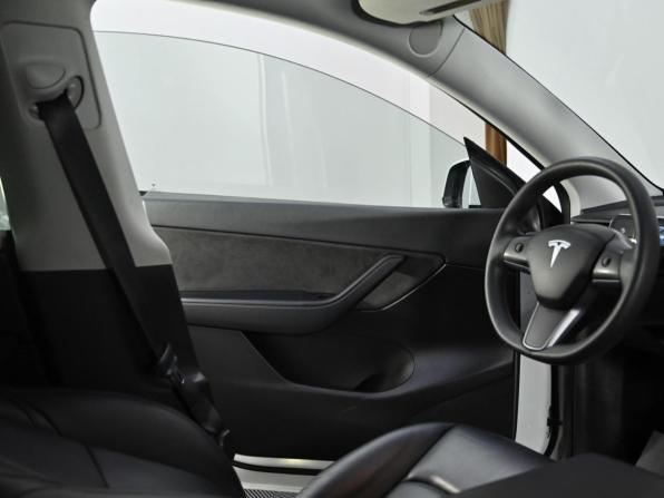 Tesla Model Y I с пробегом 2021 года, цена 3 199 000 рублей, 90000 км, внедорожник, Автокод Объявления