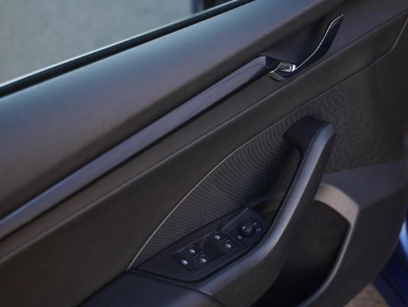 Skoda Octavia IV (A8) с пробегом 2021 года, цена 2 050 000 рублей, 79773 км, лифтбек, Автокод Объявления