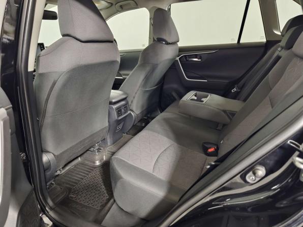 Toyota RAV4 V (XA50) с пробегом 2020 года, цена 2 699 000 рублей, 135827 км, внедорожник, Автокод Объявления
